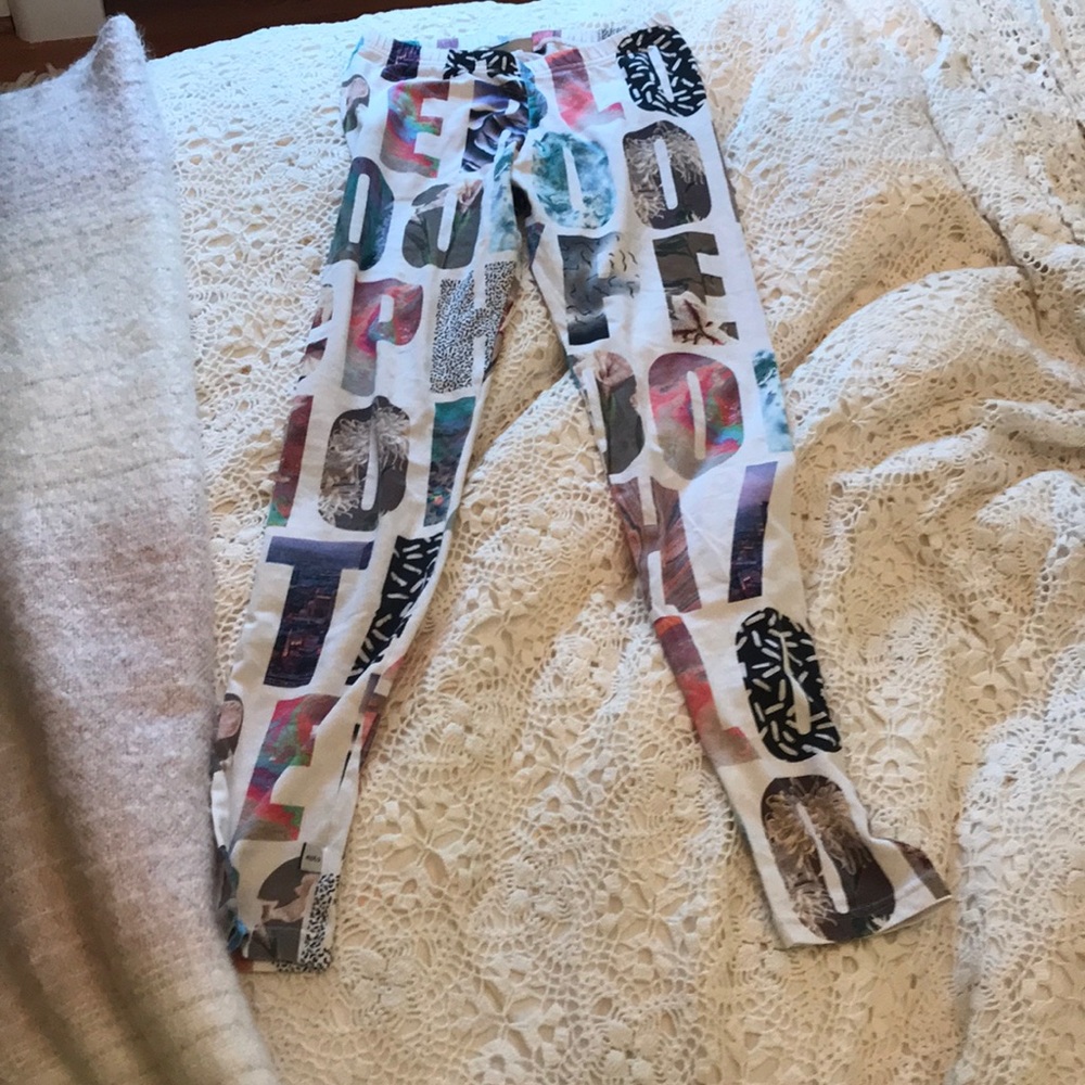 Letter leggings